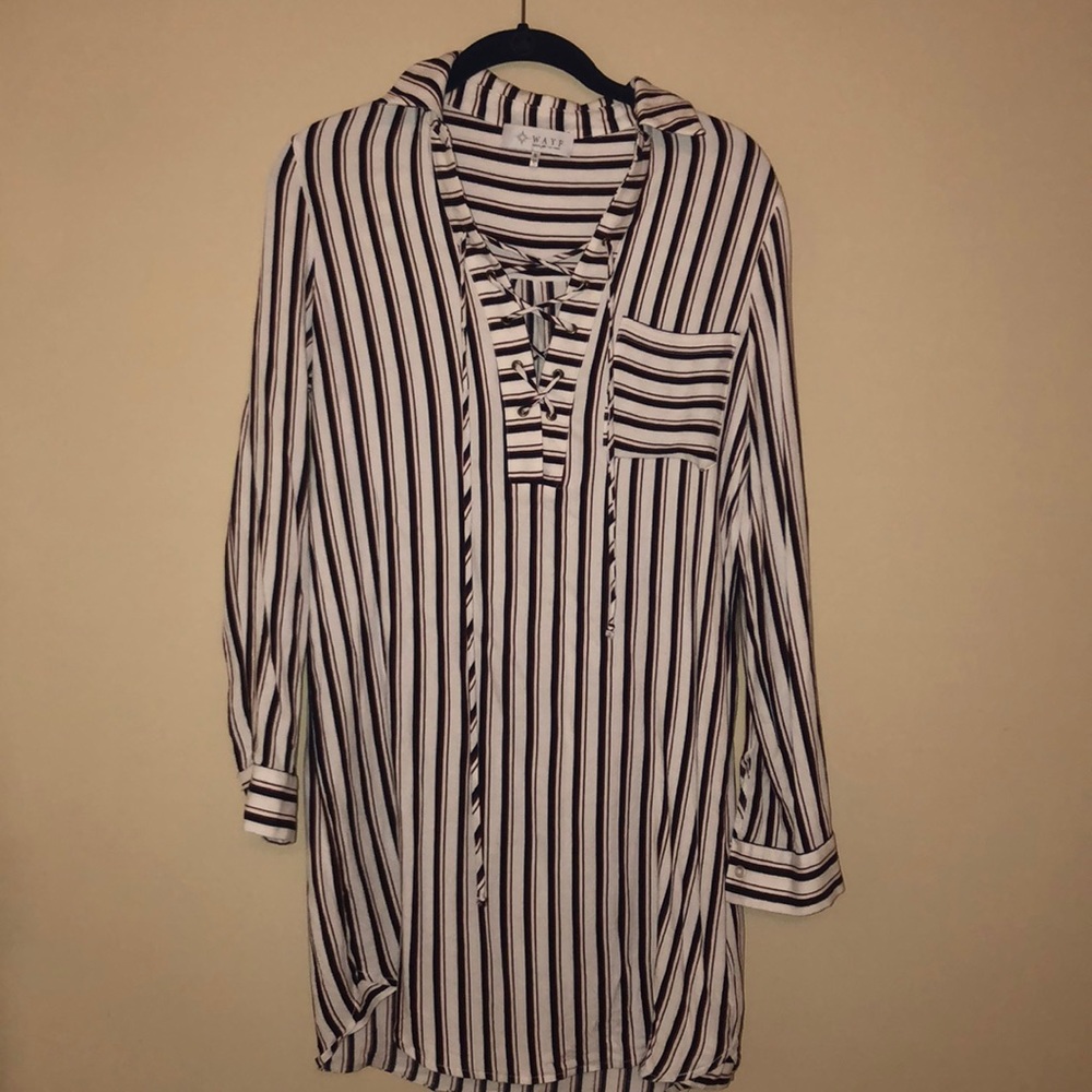 Long sleeve tie up dress